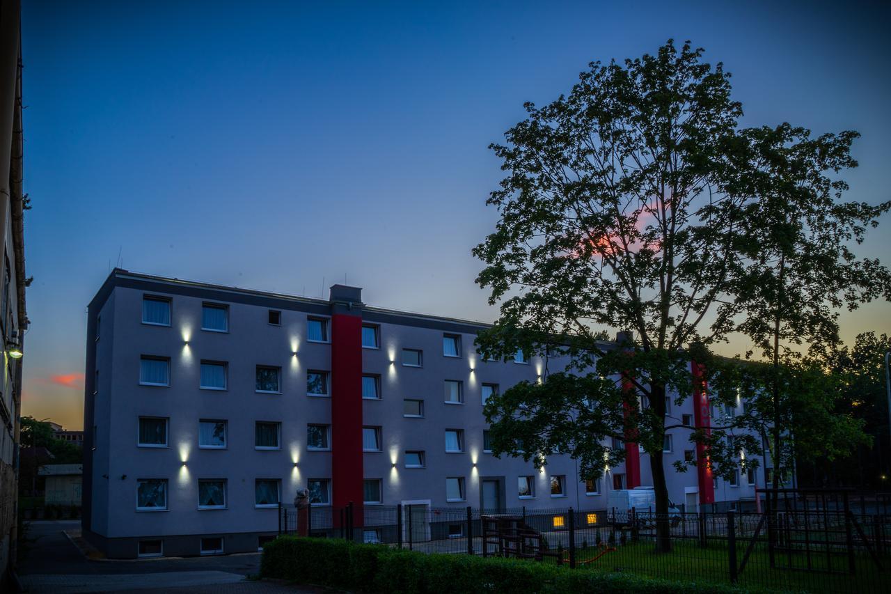 Świętochłowice Zgoda Kompleks Hotelarski מראה חיצוני תמונה