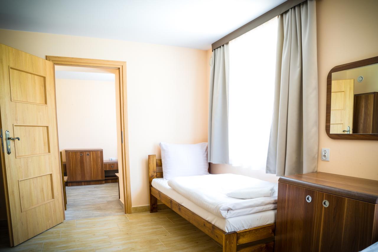 Świętochłowice Zgoda Kompleks Hotelarski מראה חיצוני תמונה
